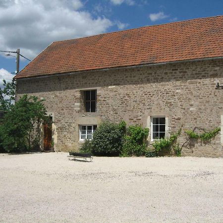 Gite Le Village Normier Экстерьер фото