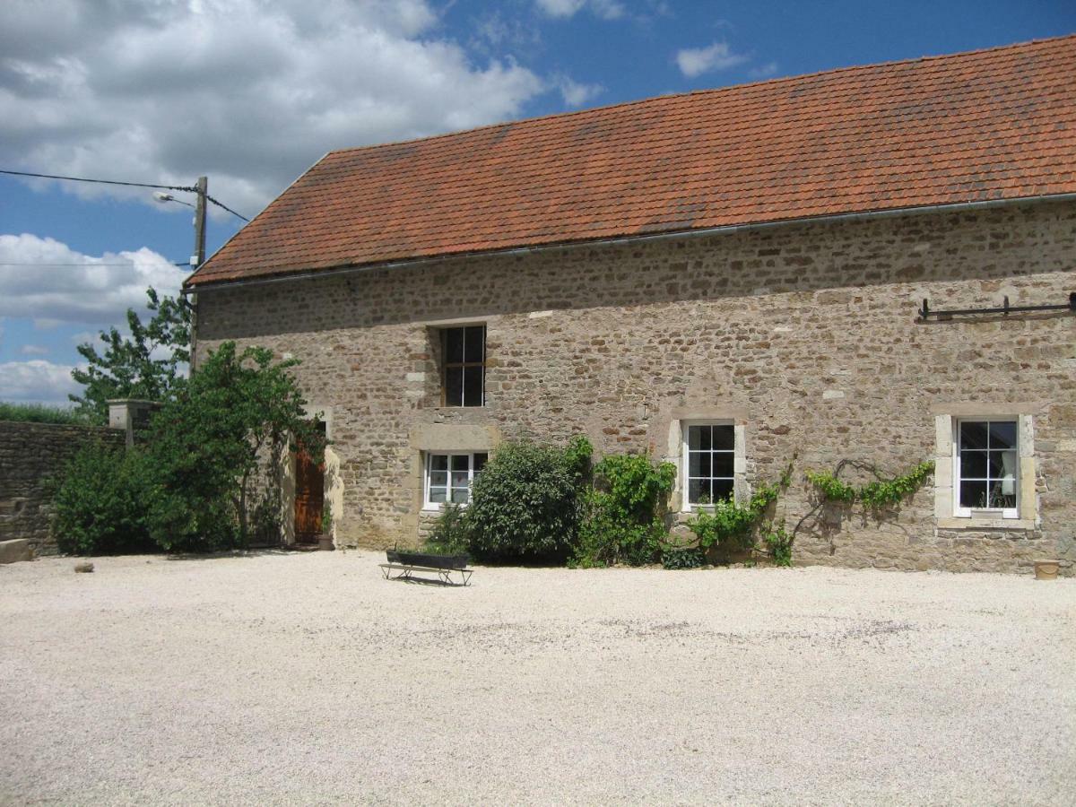 Gite Le Village Normier Экстерьер фото